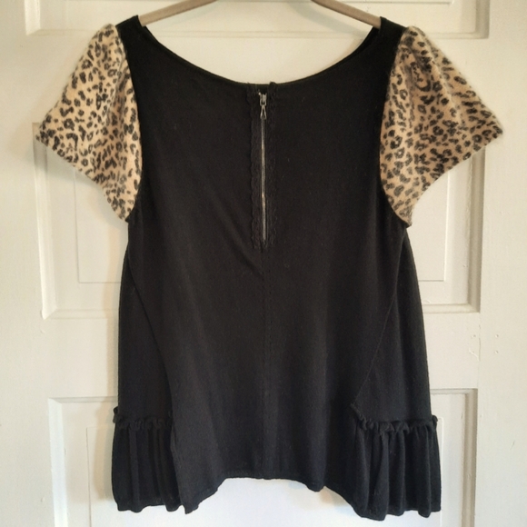 Anthropologie Leifsdottir Sweater Blouse with Leopard Print Sleeves - Picture 4 of 7
